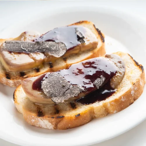 Tosta de foie gras con chutney de higos y reducción de Pedro Ximénez